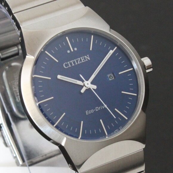 Citizen Eco-Drive Women\'s Silver Tone Watch Blue Dial 32MM Watch main image 12